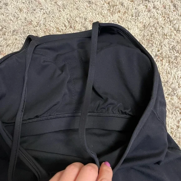 Lululemon light weight high neck yoga tank top black size 4 - Picture 6 of 7